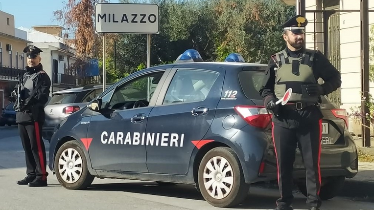Arrestato dai Carabinieri un 52enne per tentato furto, "ha sfondato la porta di un supermercato"