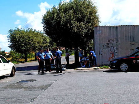 [Incidente stradale in mattinata a Barcellona, ferito giovane scooterista]