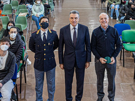 Il Liceo “Emilio Ainis” di Messina: “Mezz’ora col Questore”