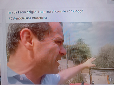 [Il caldo afoso tocca 50 gradi. Taormina e Oliveri: i turisti osservano le fiamme della "piromania"]