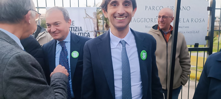 REFERENDUM GIUSTIZIA  Donzelli al Parco La Rosa dice: chiamate tutti, anche ex amanti e votate si