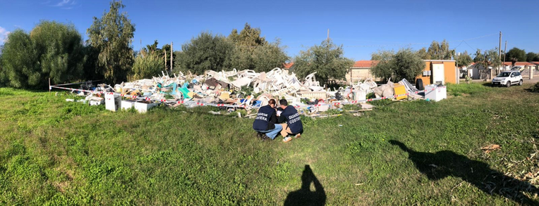 Patti, la Guardia Costiera effettua sequestro preventivo di terreno invaso di rifiuti