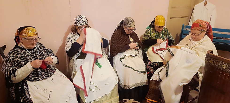 Gli antichi mestieri dimenticati e rivissuti ancora oggi al meraviglioso "Presepe vivente" di Sant'Andrea