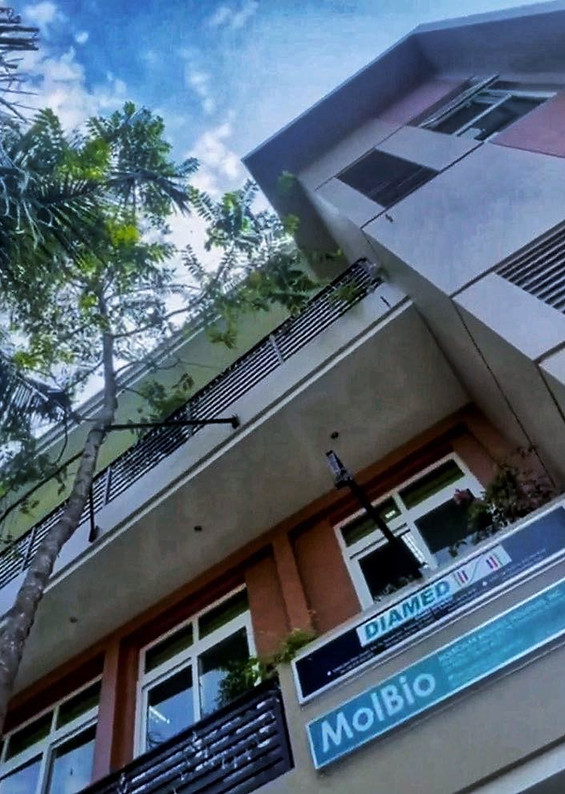 Diamed office_edited.jpg