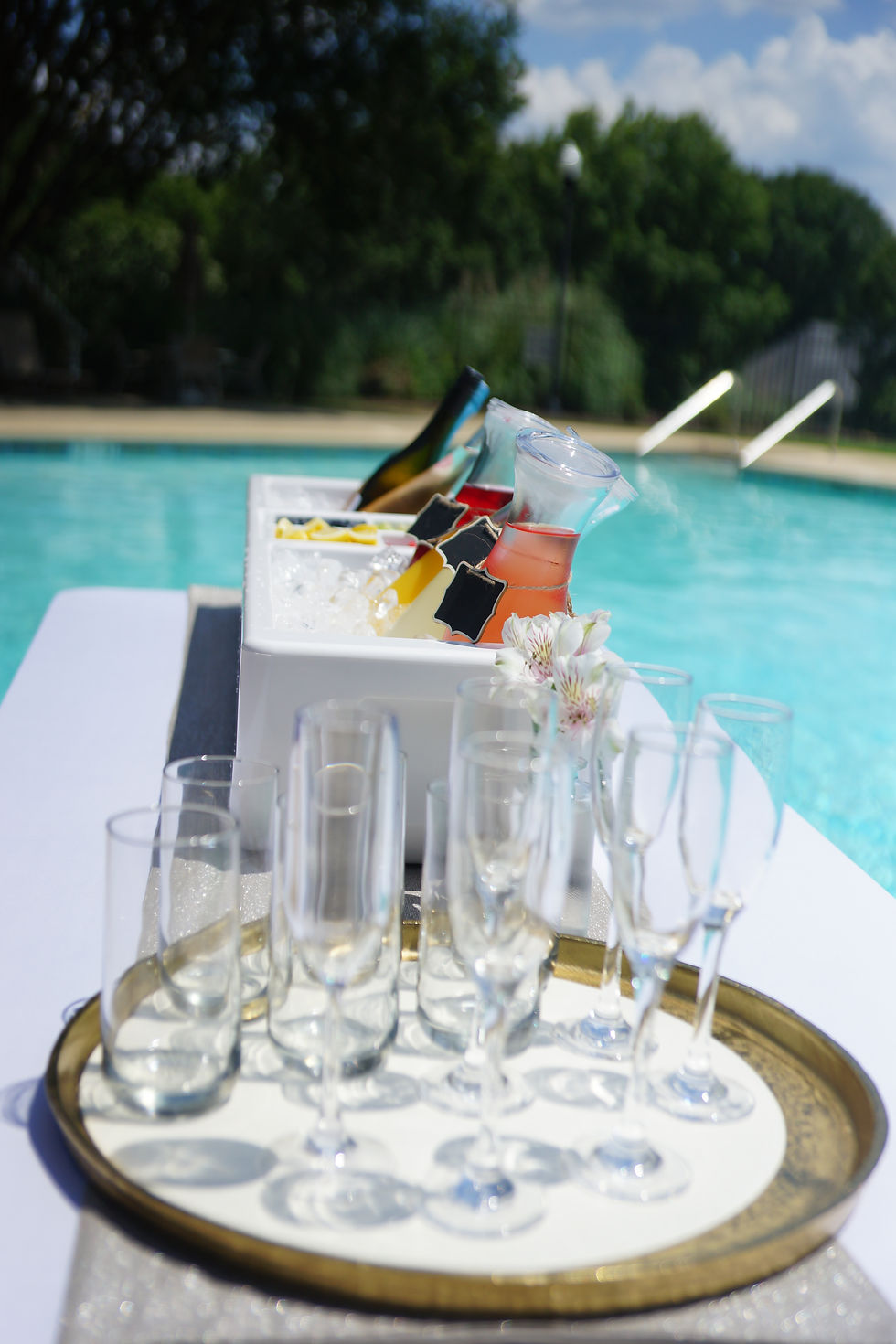 Stems & Sips classic bubbly bar with champagne flutes