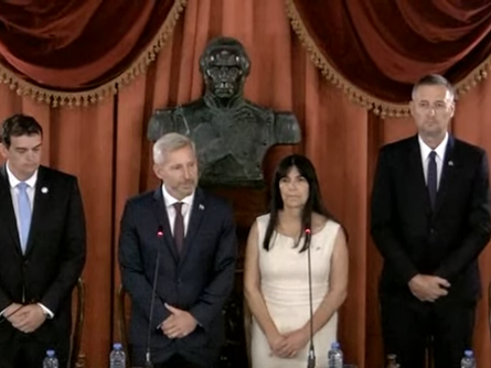 Rogelio Frigerio y Alicia Aluani asumieron como gobernador y vice de Entre Ríos