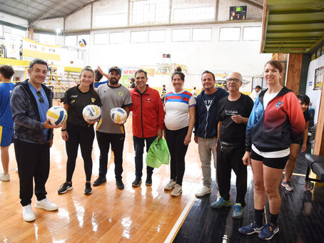 Inició en Concepción del Uruguay, la Liga Municipal de Vóley