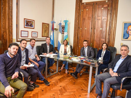 Piaggio se reunió con el Fiscal del Estado y le solicitó que gestione la reapertura del aeropuerto