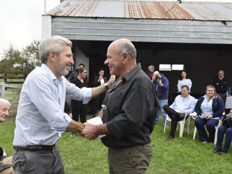 La provincia entregó a productores fondos nacionales que logró destrabar en tiempo récord