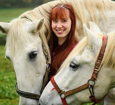 eva hribar.jpg