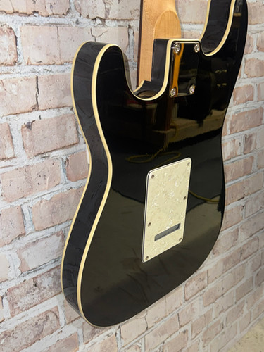 Custom Stratocaster with Fender Texas Special Pickups | The Guitar