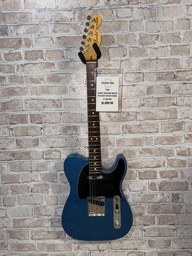 Fender American Special Telecaster Electric Guitar w / gig-bag