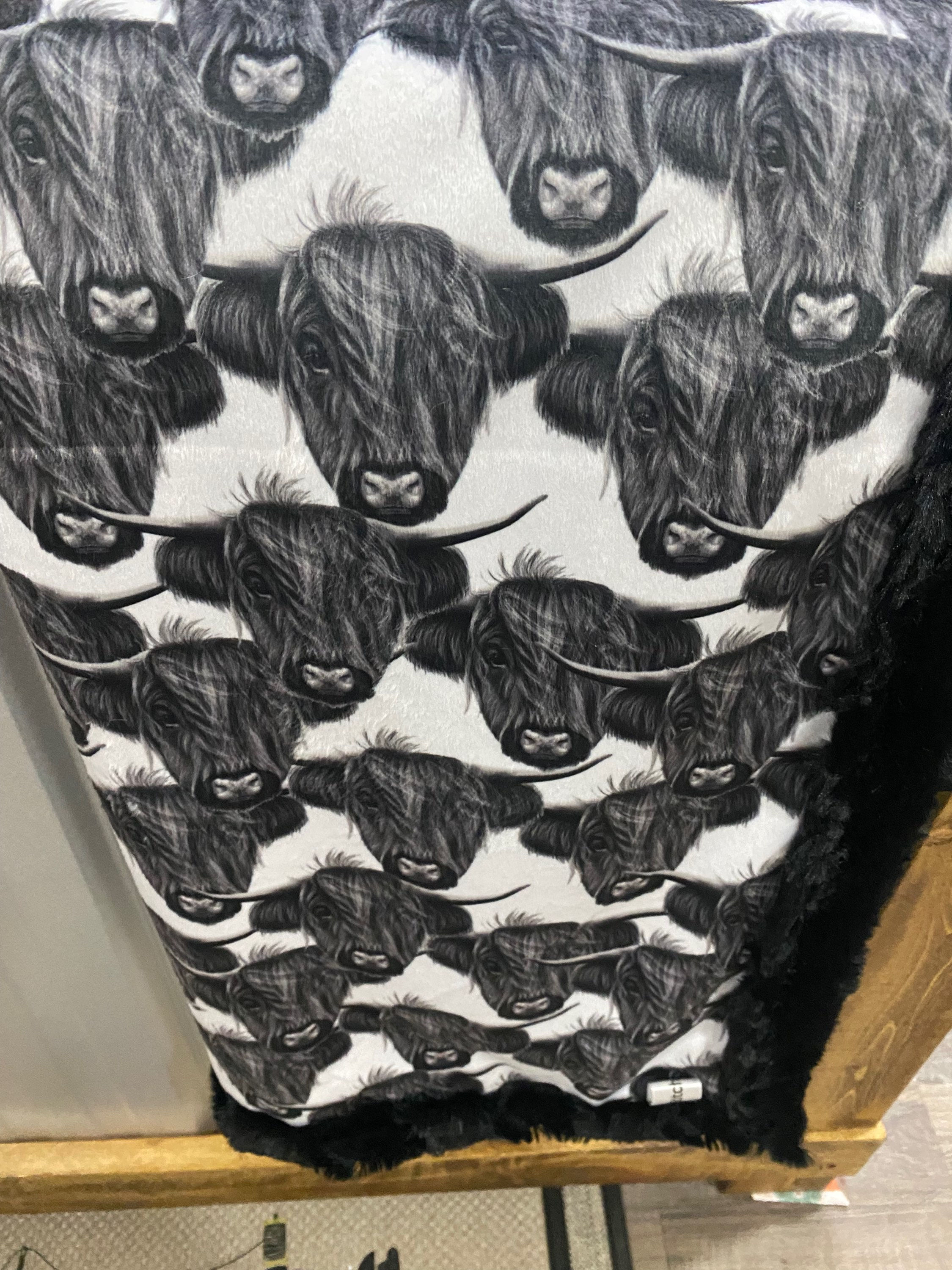 Highland black luxe backing 