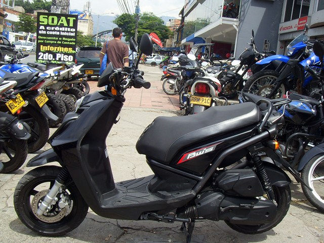 YAMAHA BWS 125 NEGRA 2013
