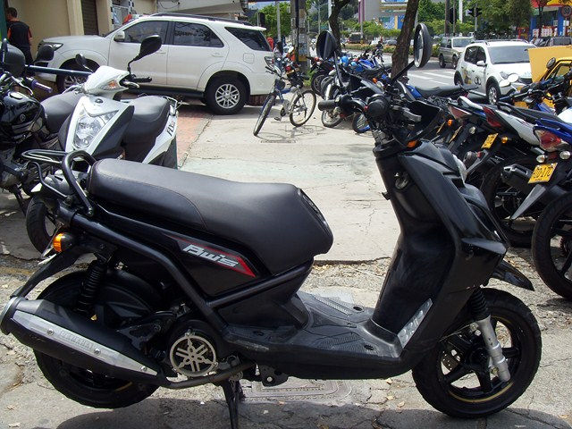 YAMAHA BWS 125 NEGRA 2014