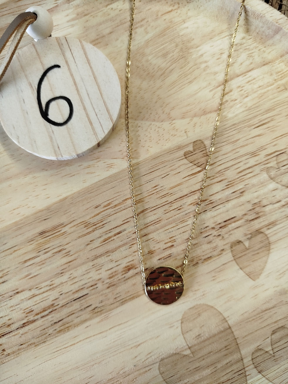 Miniature : Collier Andréa - Collier doré fin en acier inoxydable