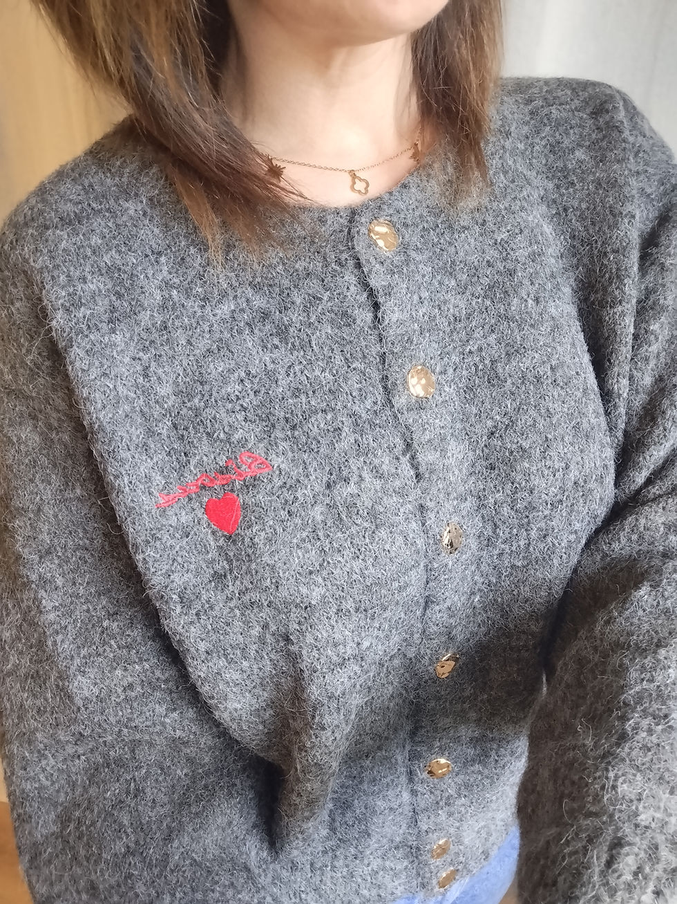 Miniature : Gilet Gris Romane - Gilet à boutons Amour