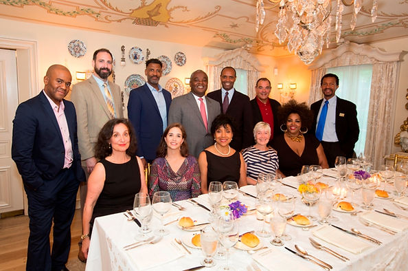 dinner-in-the-dining-room---2015-lunt-fontanne-fellowship-program.jpg