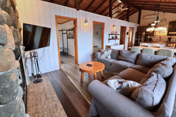 CPB.710-Int.Living-03