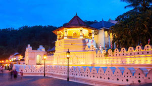 Temple of the Tooth Relic, Kandy