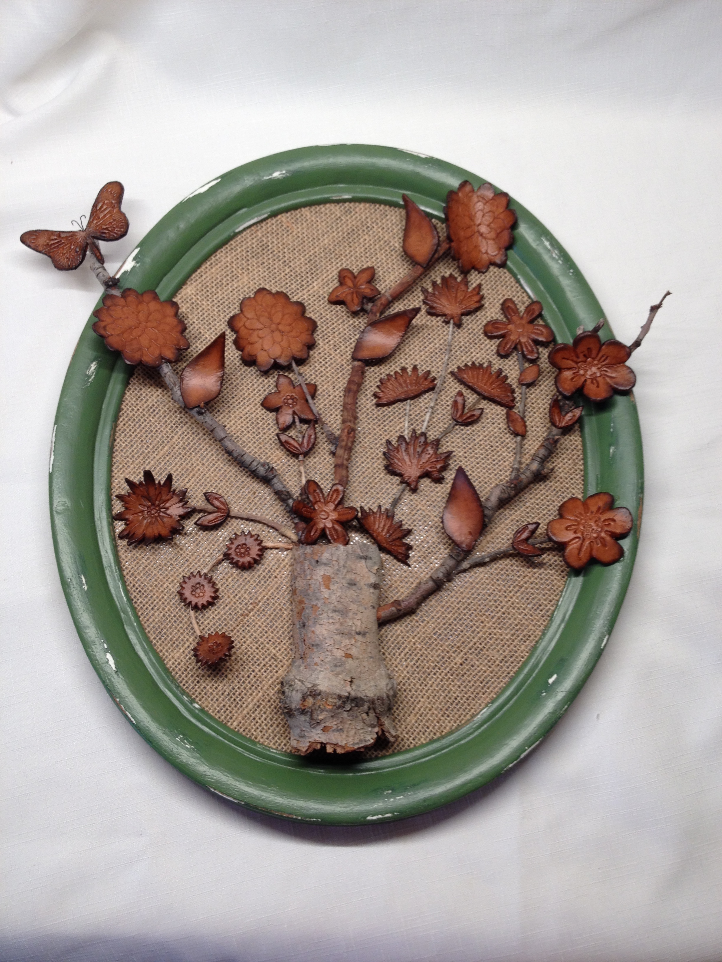 #505-Oval with flowers