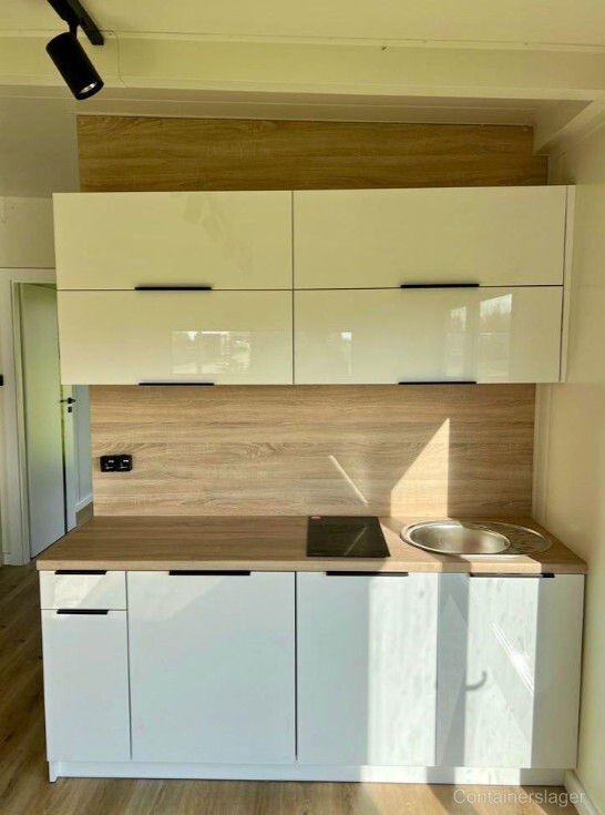 Miniaturebillede: Containerhus, 25 m², beboeligt året rundt – Nøglefærdigt minihus med 2 soveværelser