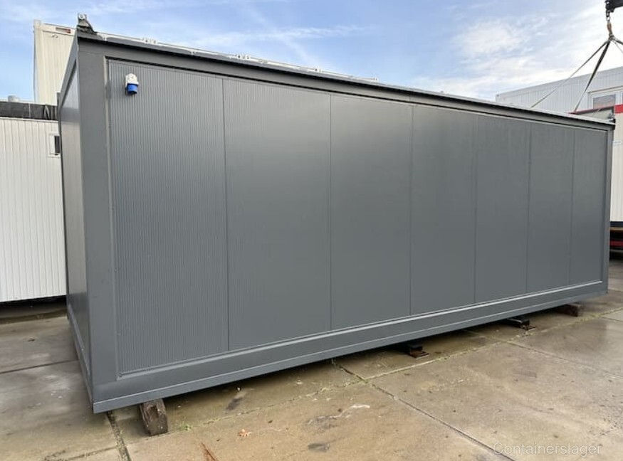 Miniaturebillede: Ny 7x3 meter kontorcontainer – 21 m² – Moderne trædesign – Isolerede paneler