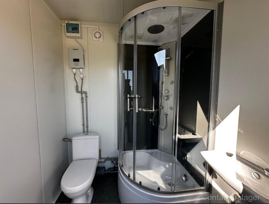 Thumbnail: Nieuwe mobiele sanitaire container | Toilet, douche en wastafel – 2,70 m²