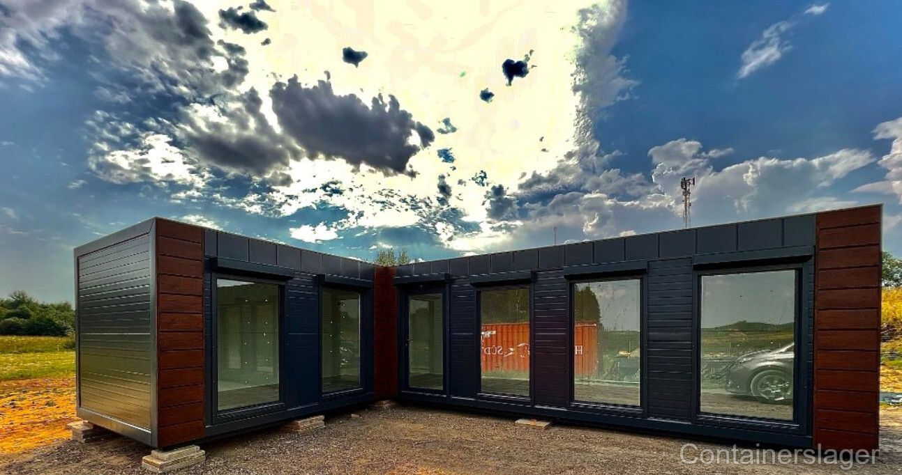 Modular L-shaped container house, 70 m² – Insulated living module 7 x 10 m
