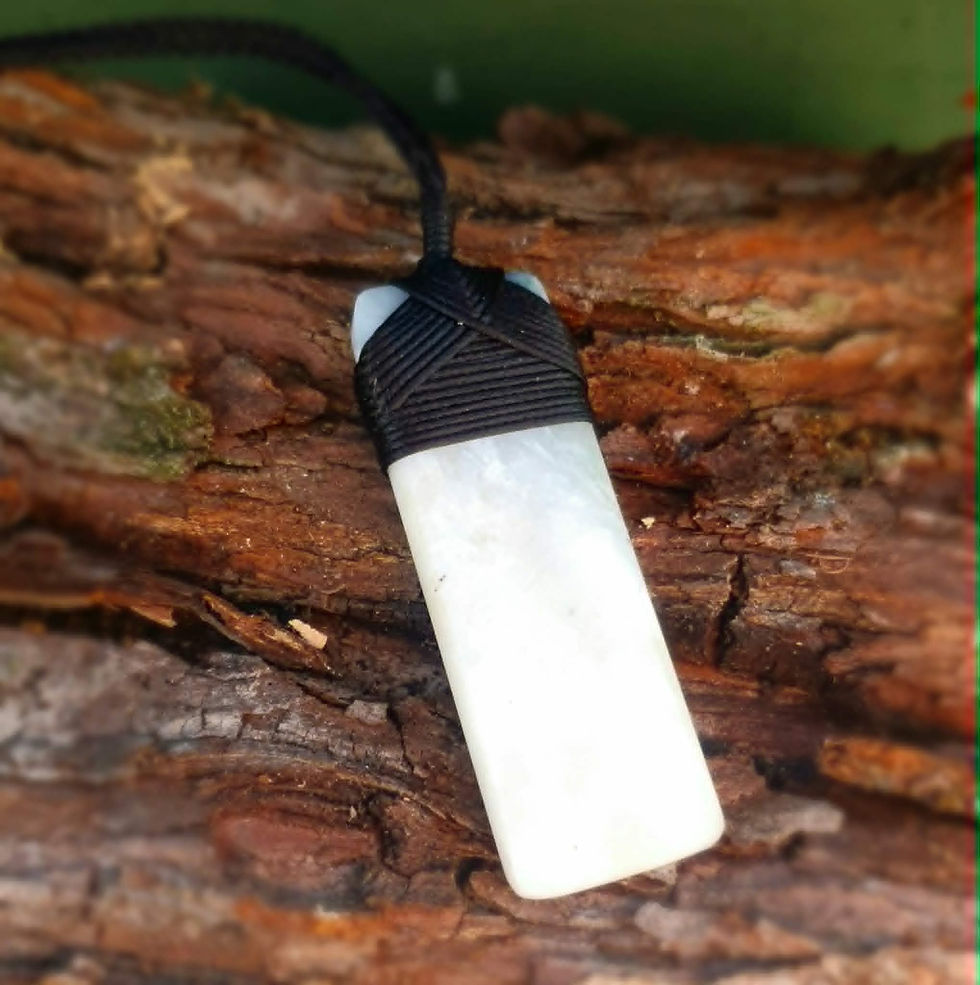 Thumbnail: Nelson Rodingite Garnet Pendant Toki