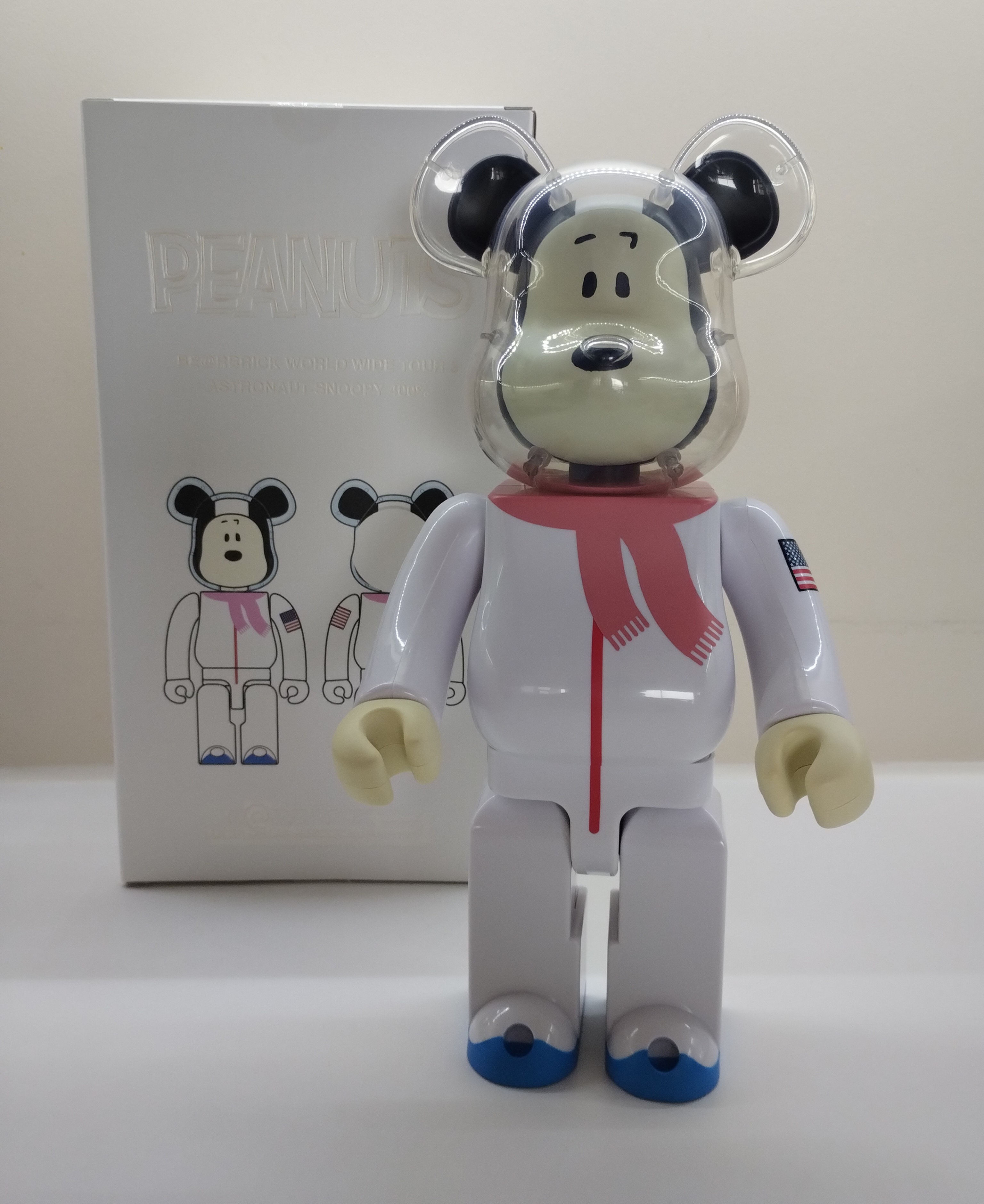 Bearbrick Peanuts Astronaute Snoopy 400% Medicom Toy