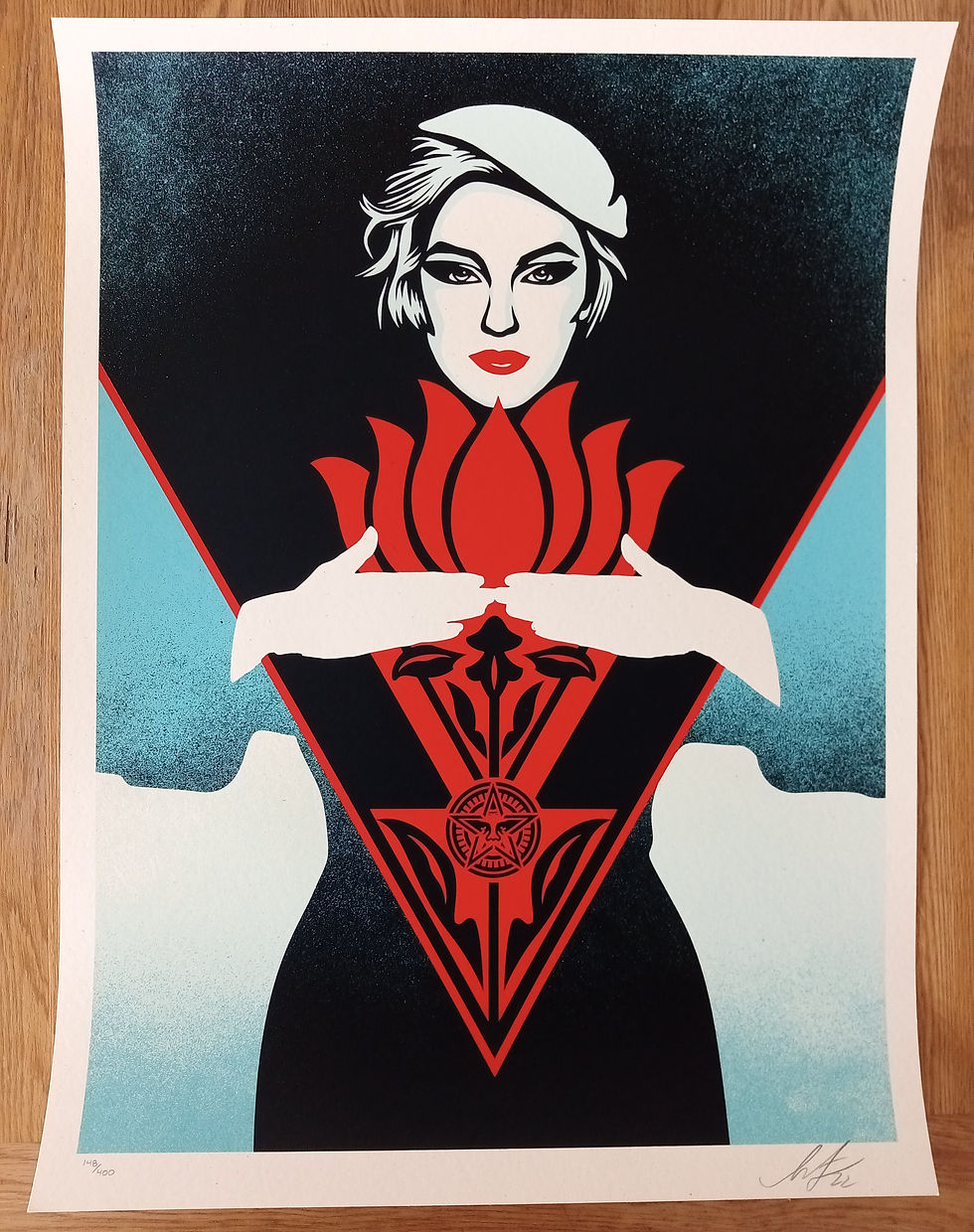 Miniaturbild: Obey Noir Flower Woman Blue shepard fairey obey affiche
