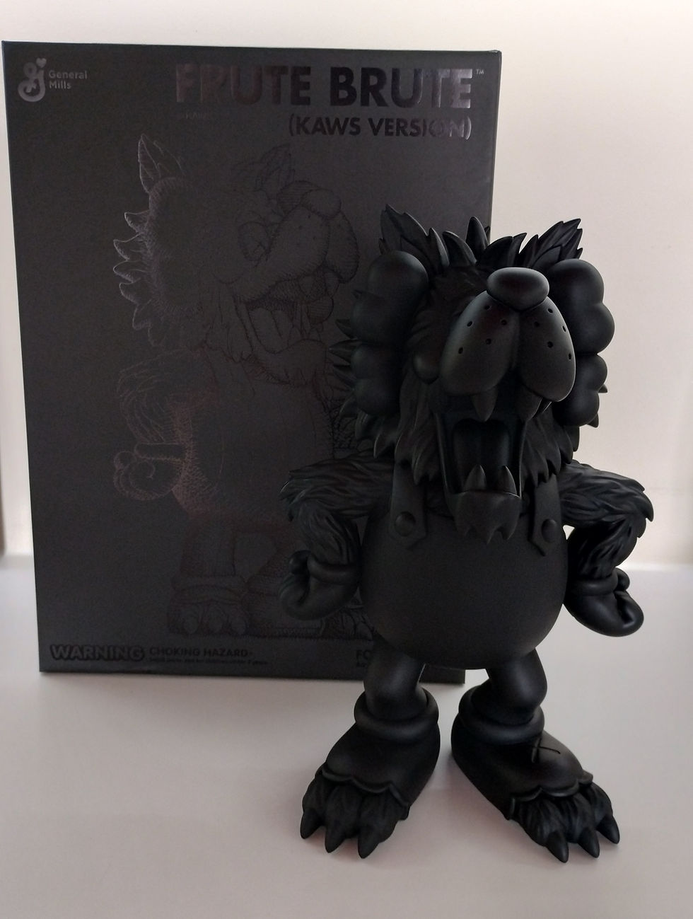 Miniature : FRUTE BRUTE (VERSION KAWS) NOIR
