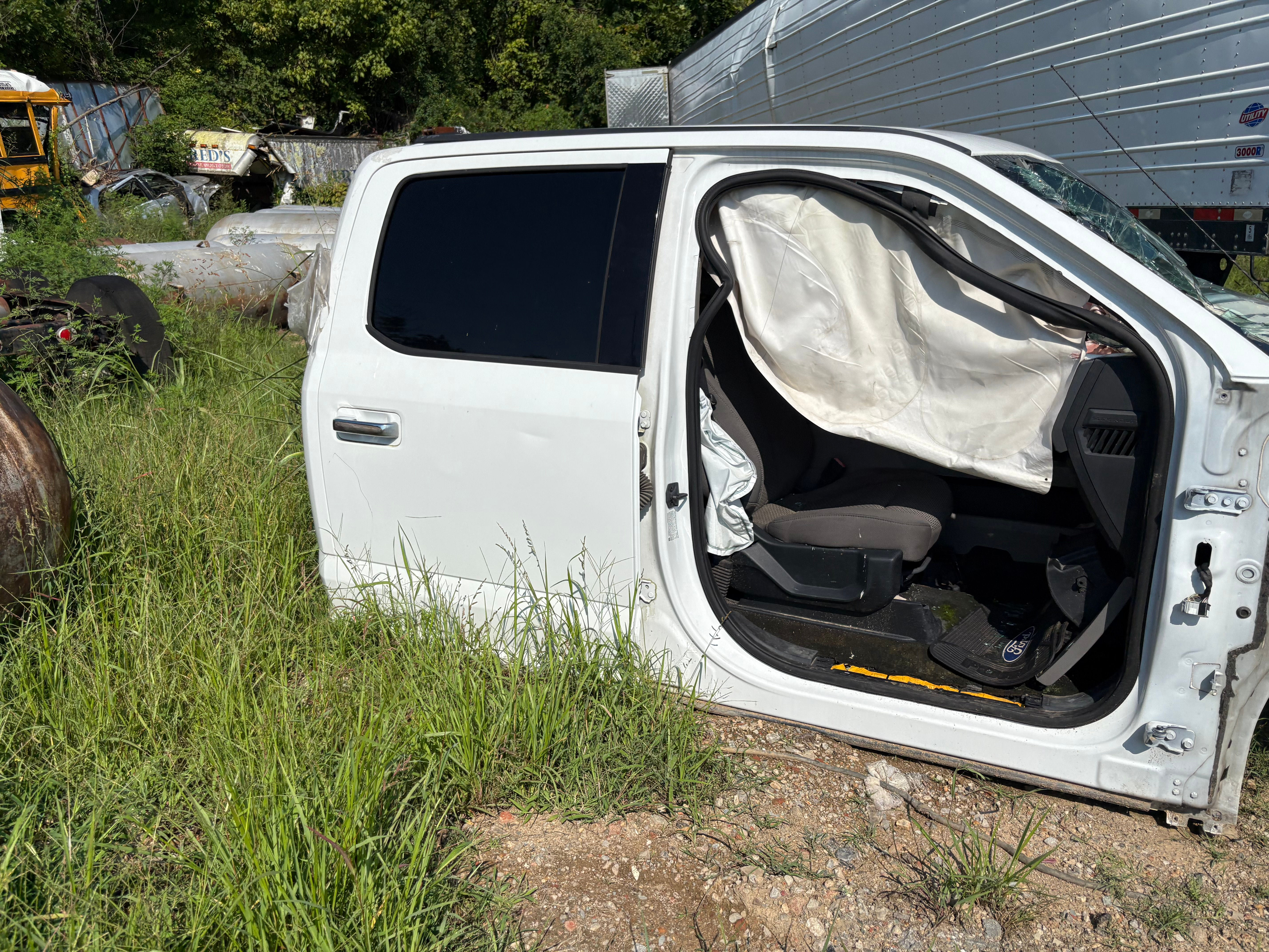 2020 Ford F350 Cab & Chassis #25-0137