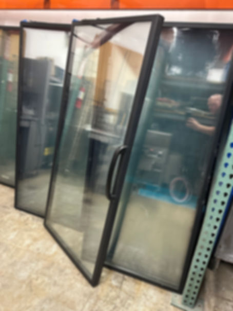 130-0211 Hussmann Innovator Replacement Freezer Glass Door Only