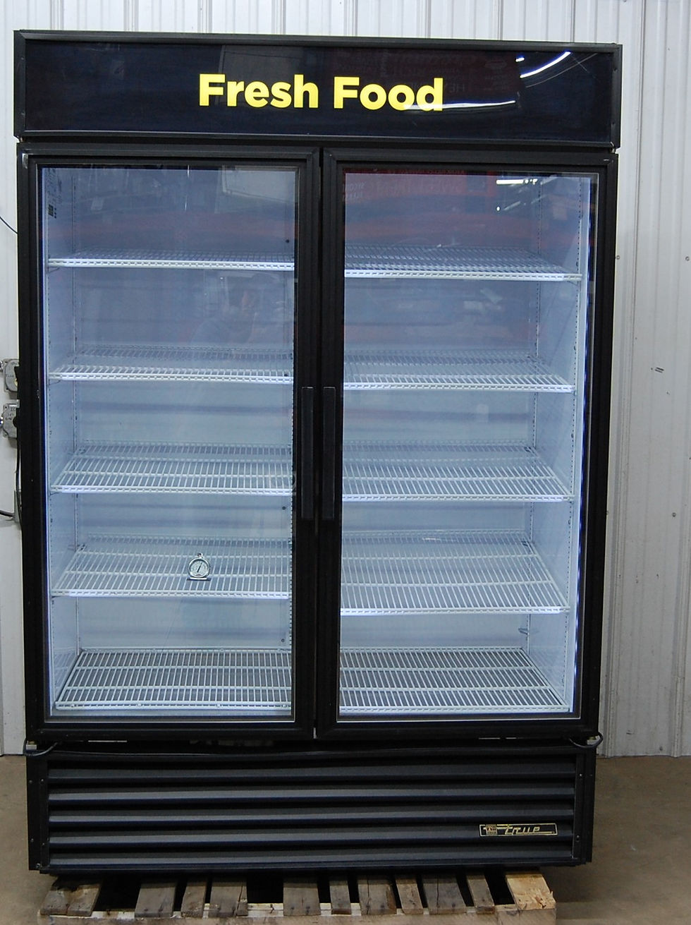 Thumbnail: 142-1127 True GDM-49-LD Glass 2 Door Cooler w LED