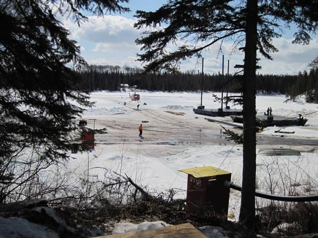 SRINGPOLE LAKE CANADA 2009