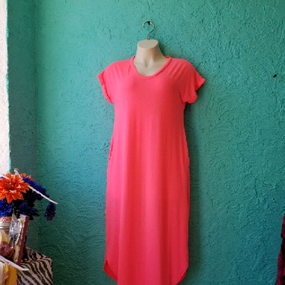 Neon pink.maxi