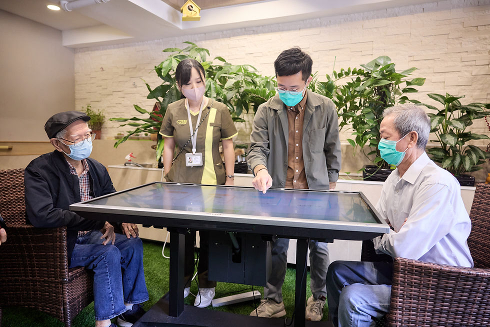 Event_ Pine Care_Demonstrate Product 2