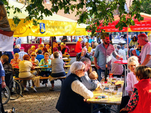 SPD-Weinfest am 15.06.2024, 15:00 bis 22:00 Uhr, Freier Platz