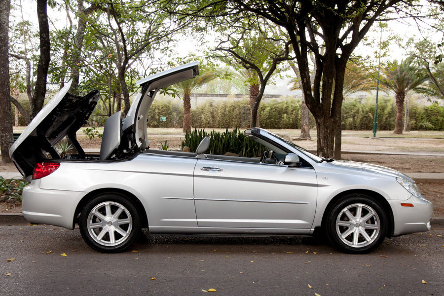 Chrysler Sebring Ref: MO1