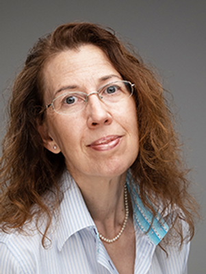Anne-Marie Parham trained as a hypnotherapist with Academy of the Inner Mind
