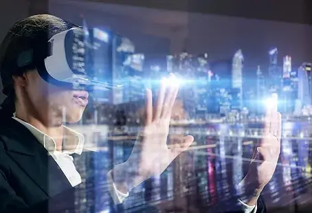 Unlocking the Potential of Metaverse : Real Estate and the Future of VR Immersive Experiences