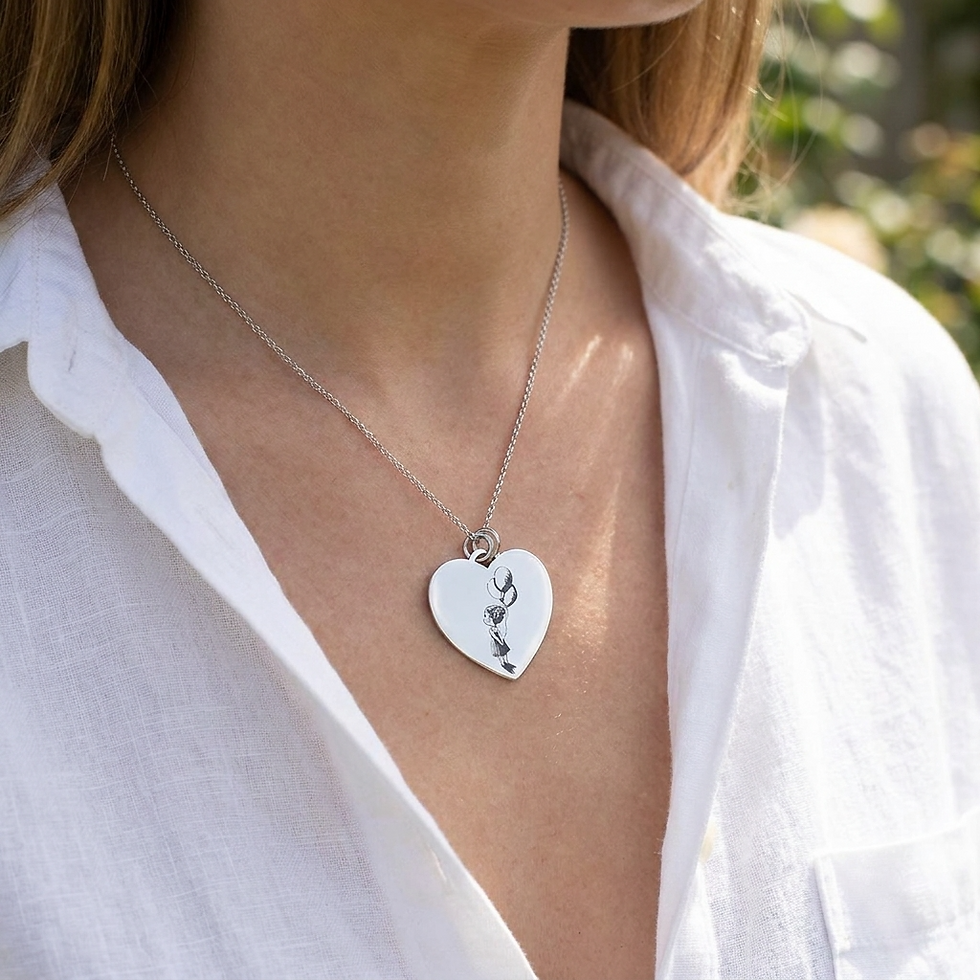 Miniature : Collier avec Médaille Coeur Fantasy avec Gravure "Personnalisable"