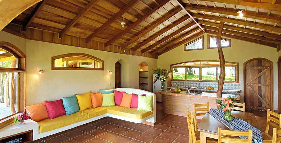 Leadership Rising: The Executive Women’s Experience – RaMaDaSa House