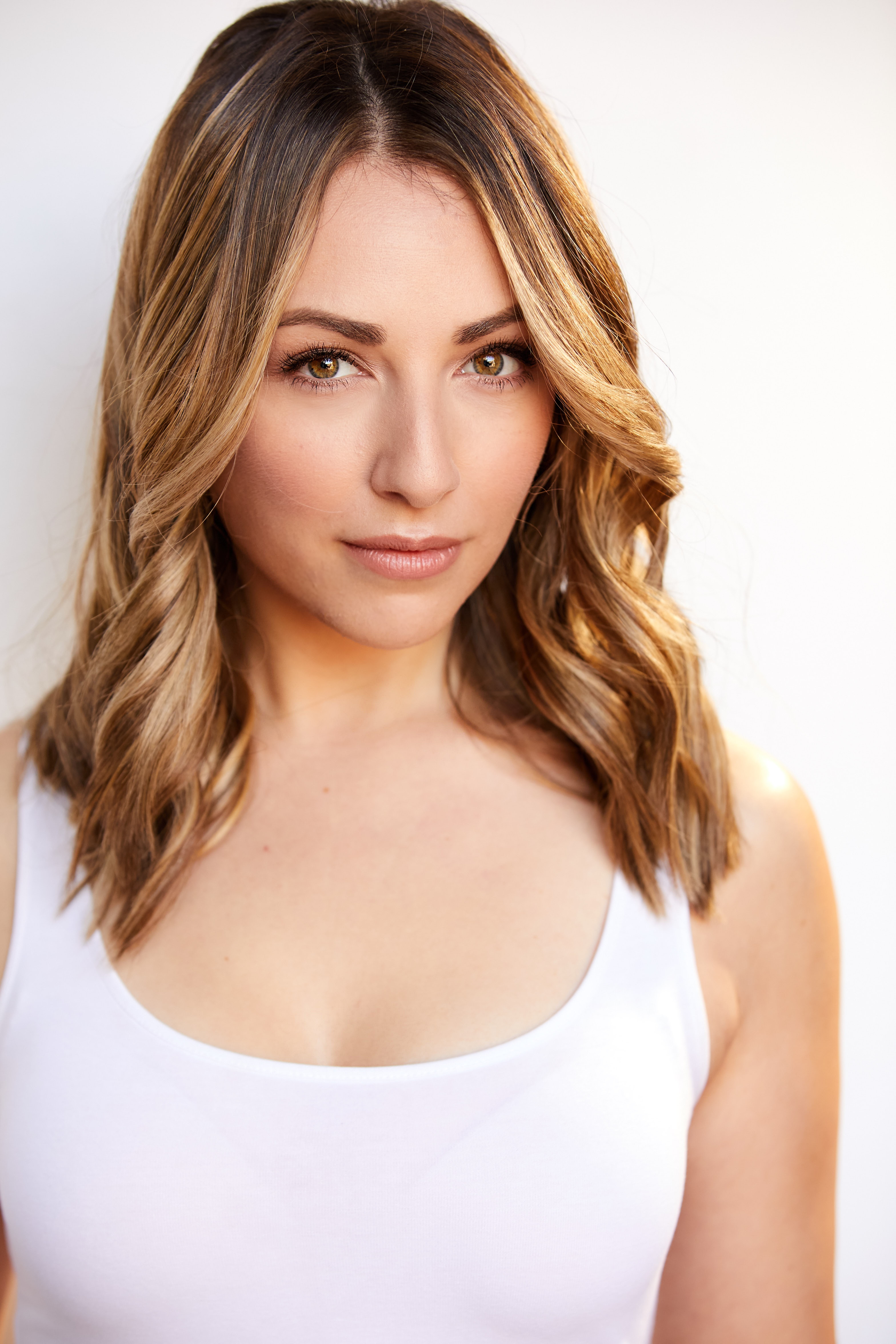 Images | Nicola Posener | Actress