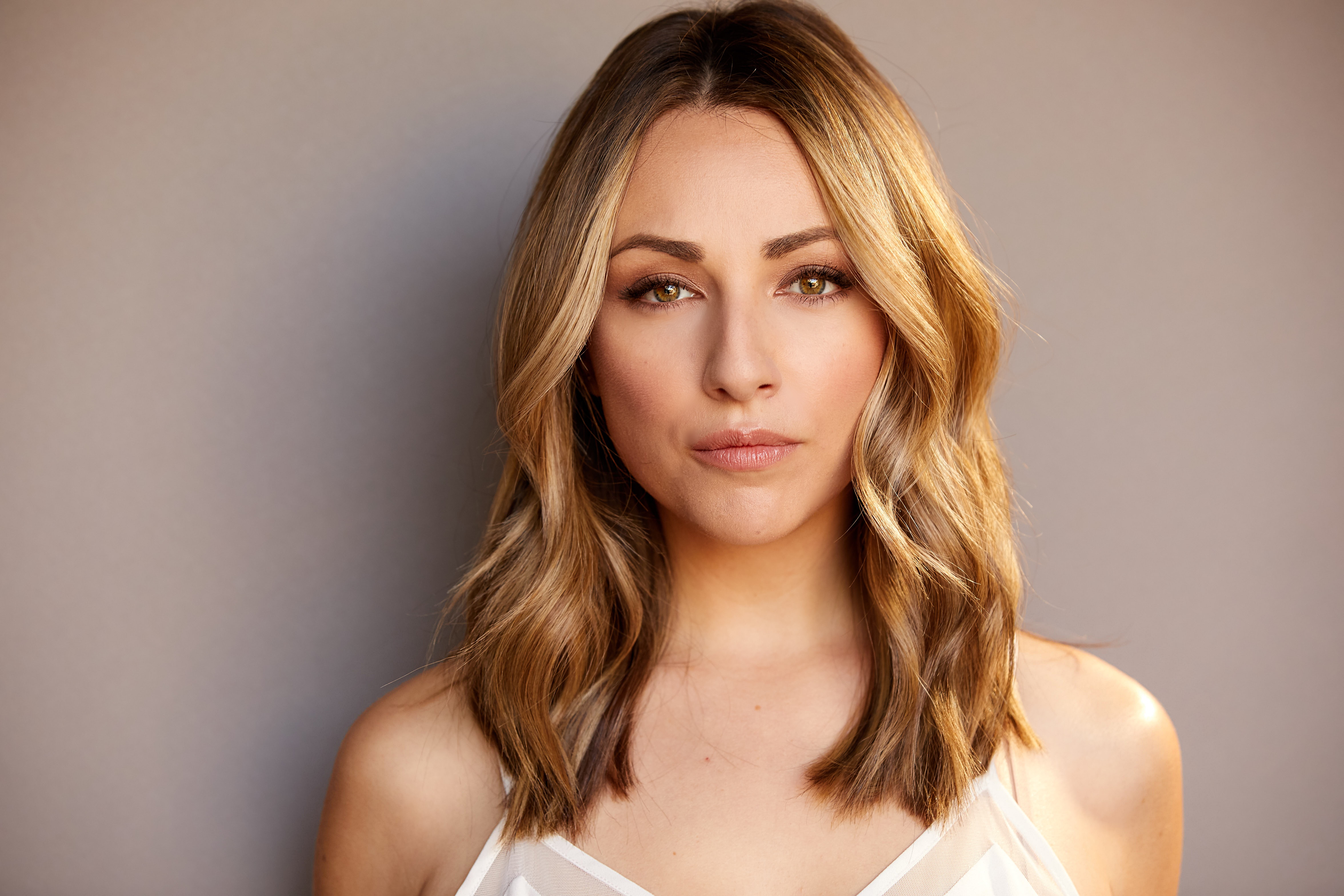 Images | Nicola Posener | Actress