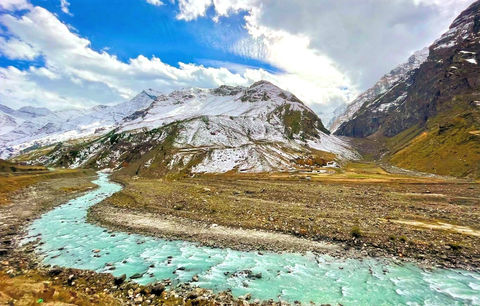 LEH RIVER_edited.jpg
