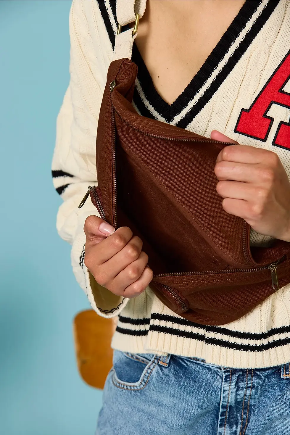 Miniaturbild: XL Bauchtasche Sofia Schokobraun