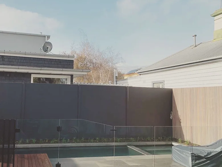 Don't Get Fenced In: Stunning Fence Feature Wall Designs